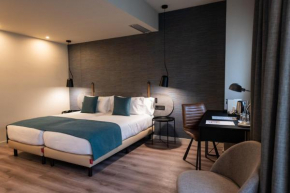 Отель Atenea Rekord Suites  Барселона
